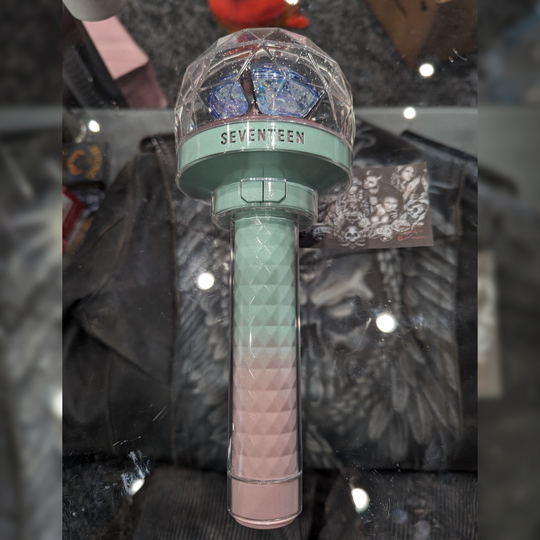 1713825300941